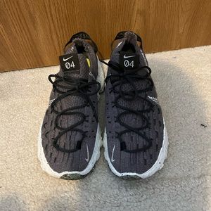 Nike Space hippie 04